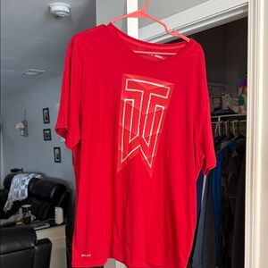 Men’s XXL Tiger Woods Nike Red Graphic Short Sleeve Tee